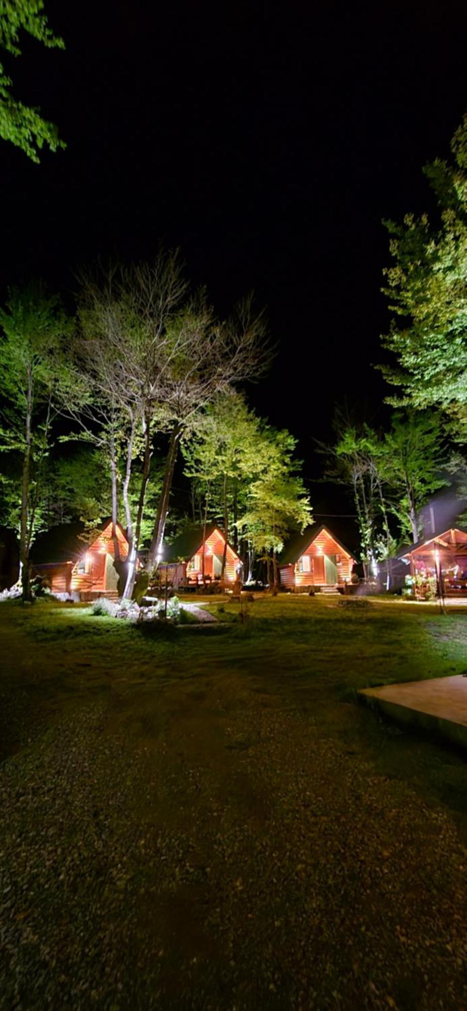 Gusinje Bungalows Prokletije מראה חיצוני תמונה